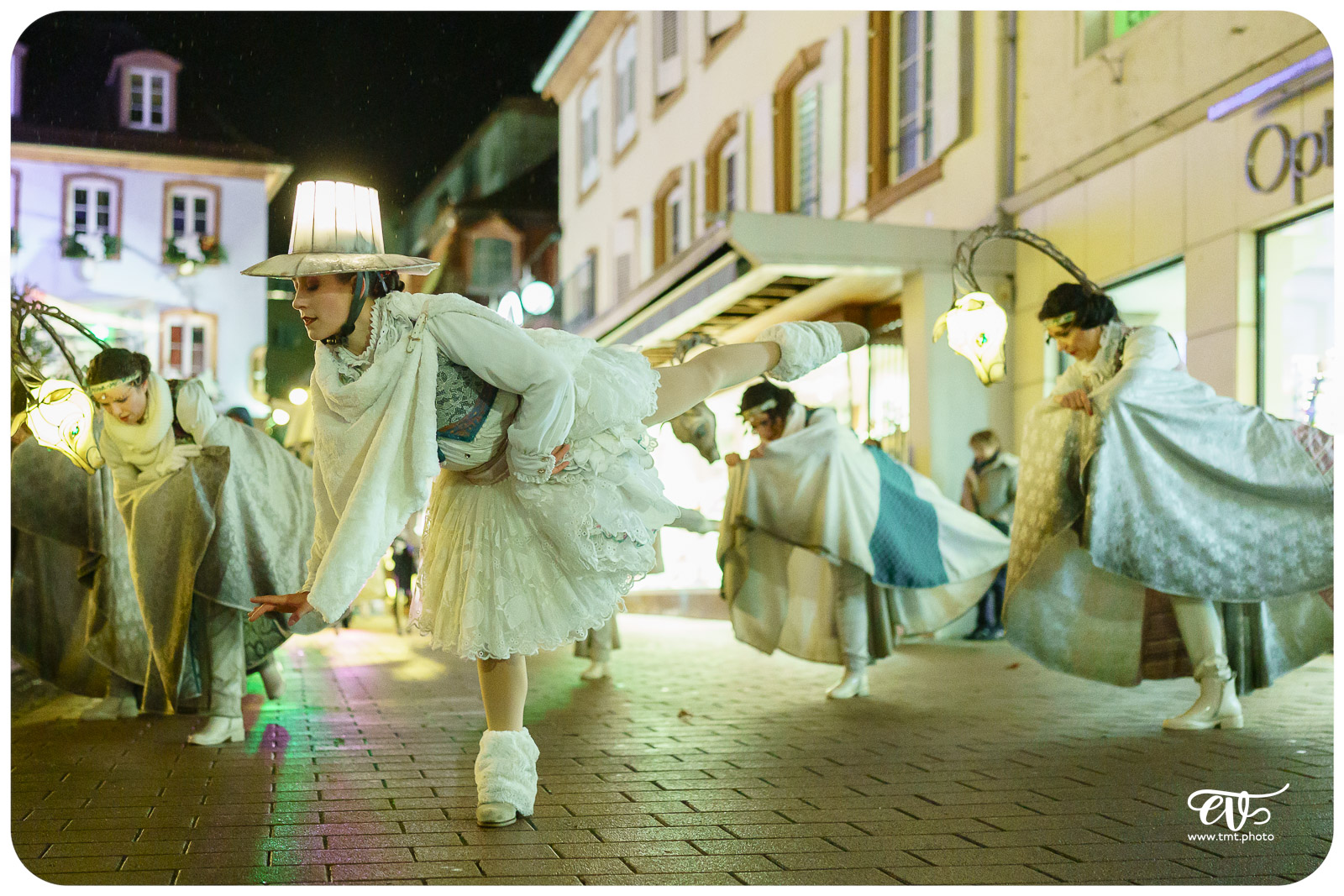 PARADE AMOUREUSE (CIE REMUE MENAGE)